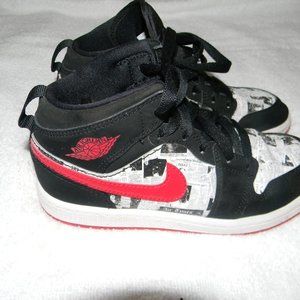 Air Jordan newspaper 1y
